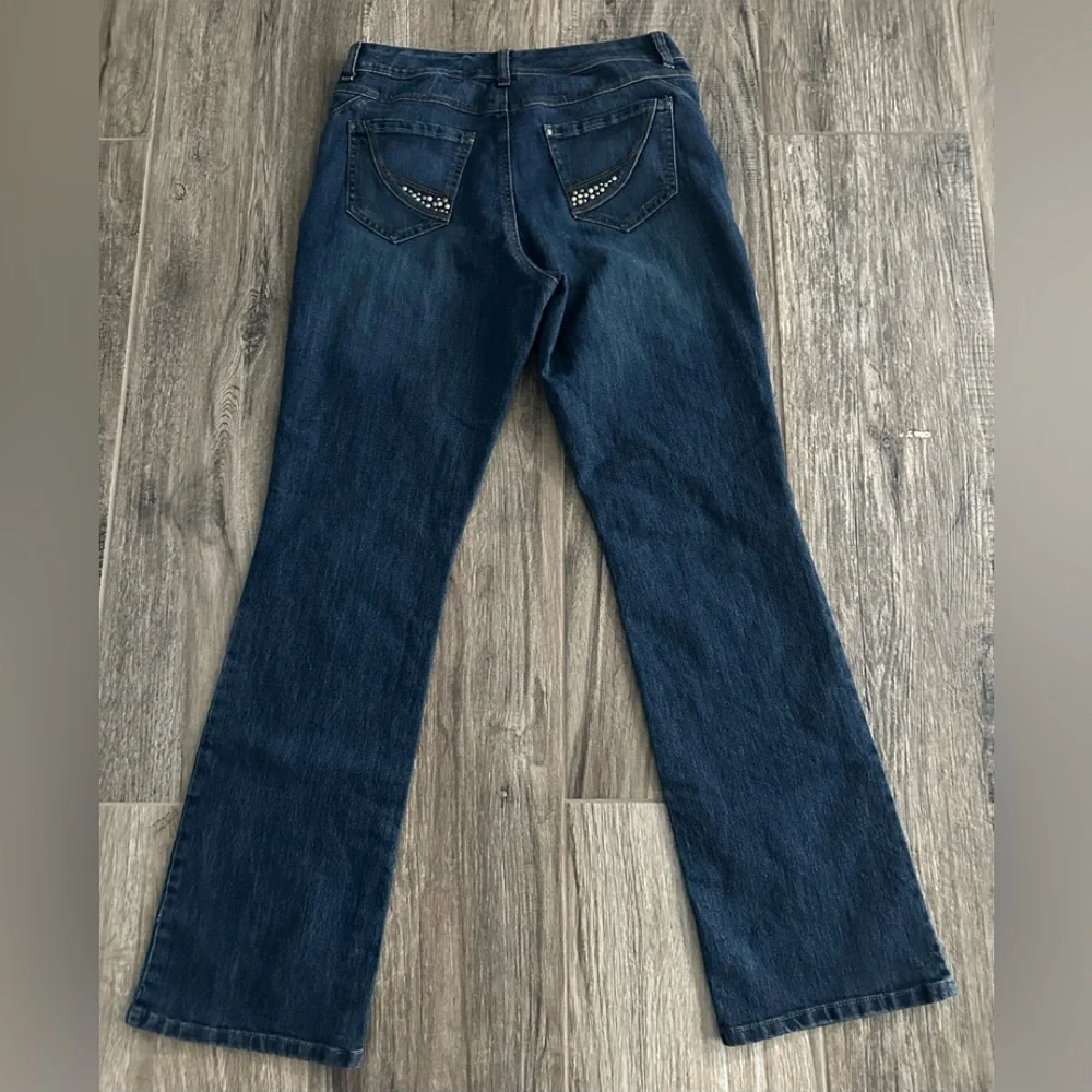 Bandolino Jeans - Picture 5 of 7